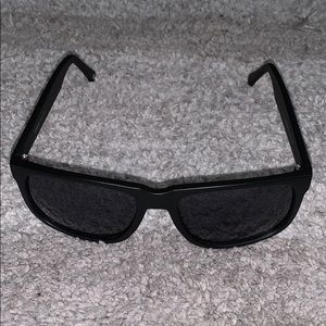 Fossil sunglasses 🕶